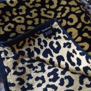 Bebe Bath Bebe Bundle Leopard Print Bath Towels Black Gold Poshmark [ 300 x 300 Pixel ]